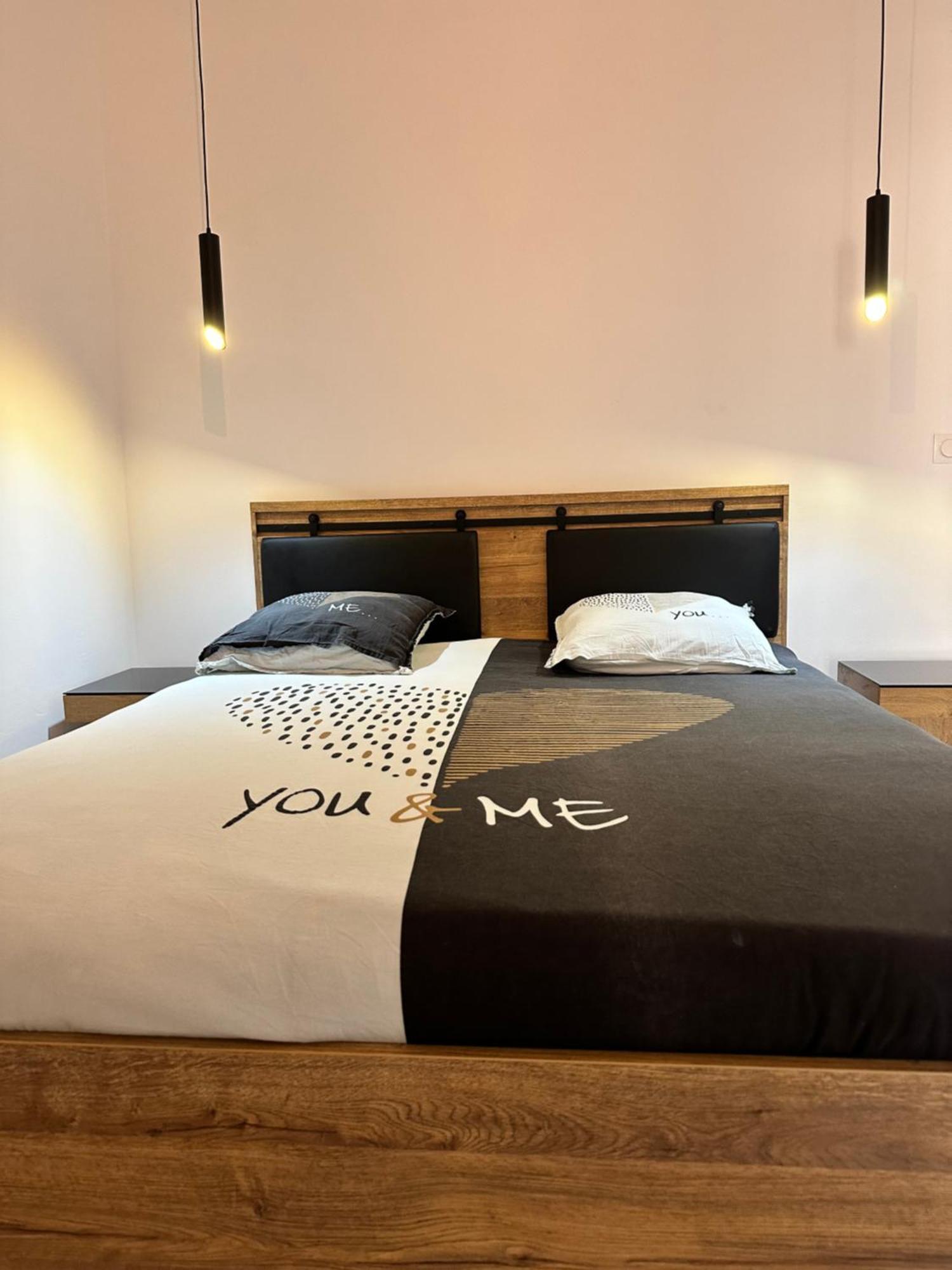 Cyrus Hotel -Housse Coeur De Ville 皮特尔角城 外观 照片